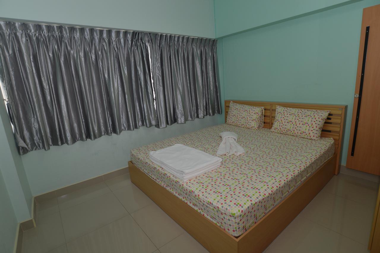 Cozy Loft Hostel Pattaya Exterior photo